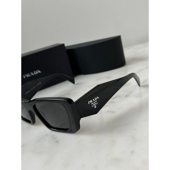 NEW Prada PR08YS Sunglasses in Black - Picture 6 of 10
